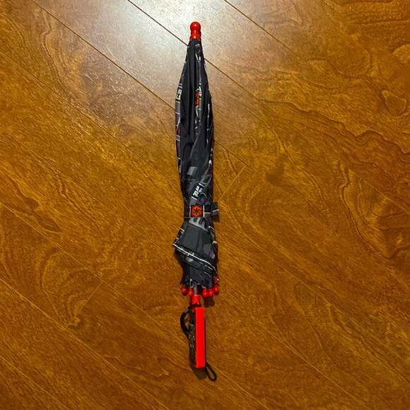 3 FOR $20 Star Wars kids umbrella - Picture 4 of 4
